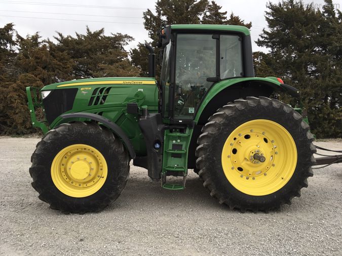 2018 JOHN DEERE 6175M