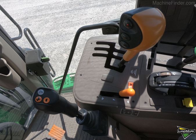 2018 JOHN DEERE 6175M