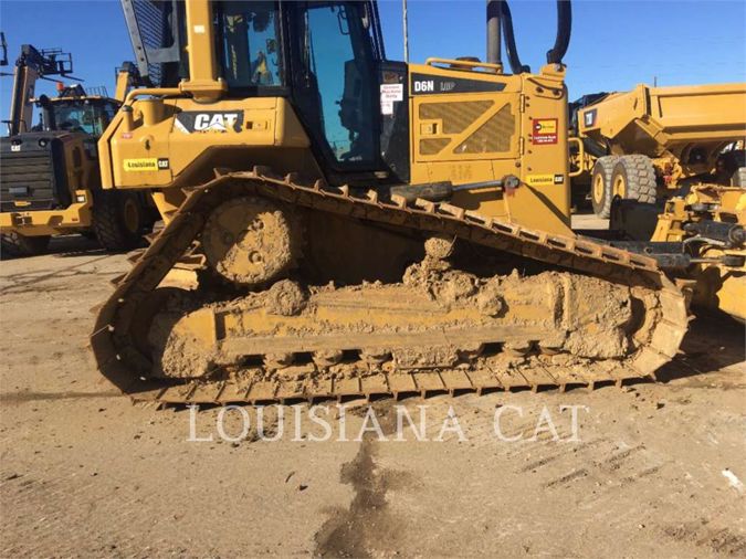 2015 CATERPILLAR D6N