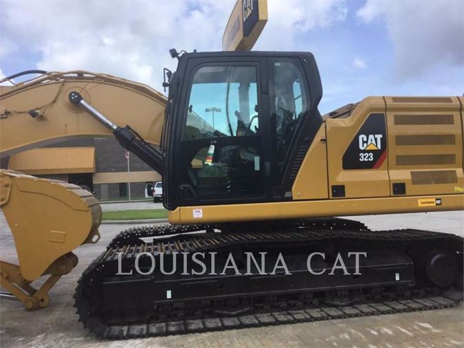 2018 CATERPILLAR 323