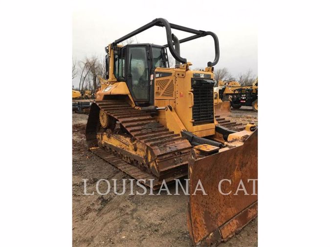 2015 CATERPILLAR D6N