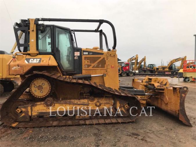 2015 CATERPILLAR D6N