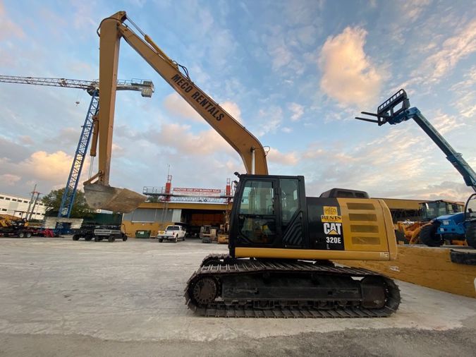 2012 CATERPILLAR 320E
