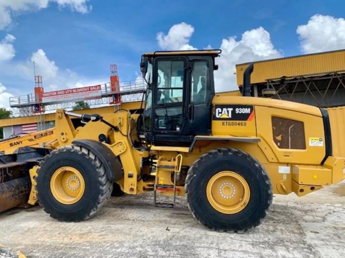 2015 CATERPILLAR 930M