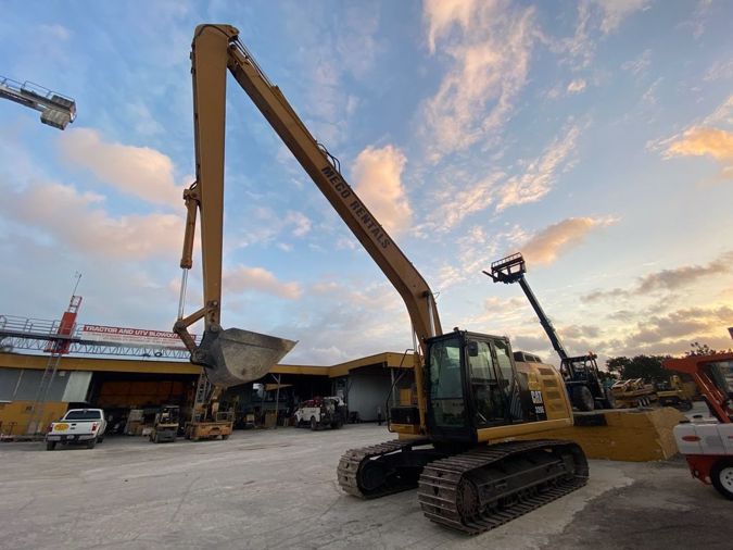 2012 CATERPILLAR 320E