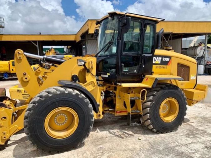 2015 CATERPILLAR 930M