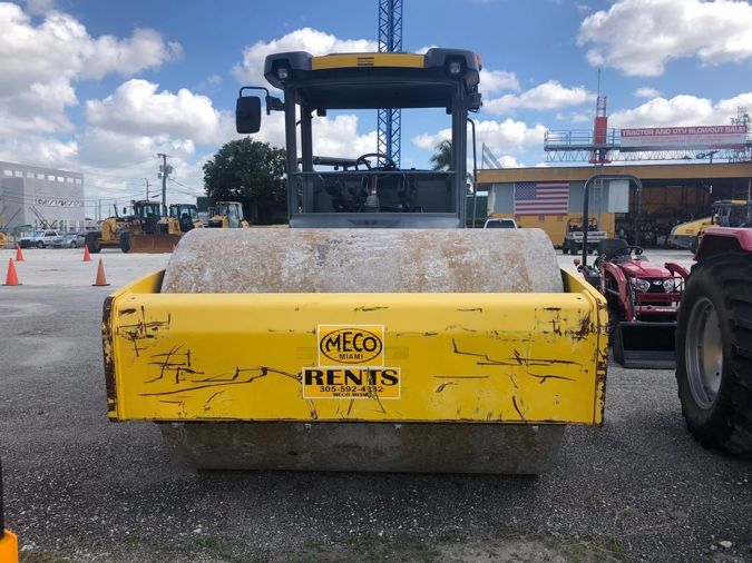 2017 DYNAPAC CA2500