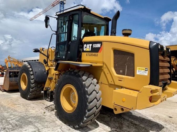 2015 CATERPILLAR 930M