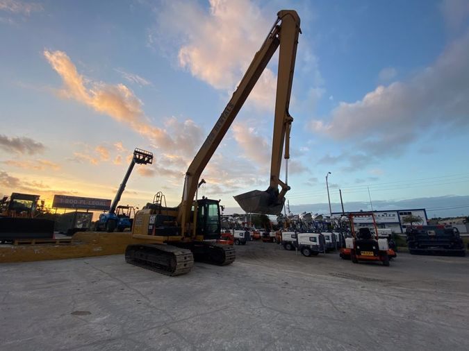 2012 CATERPILLAR 320E