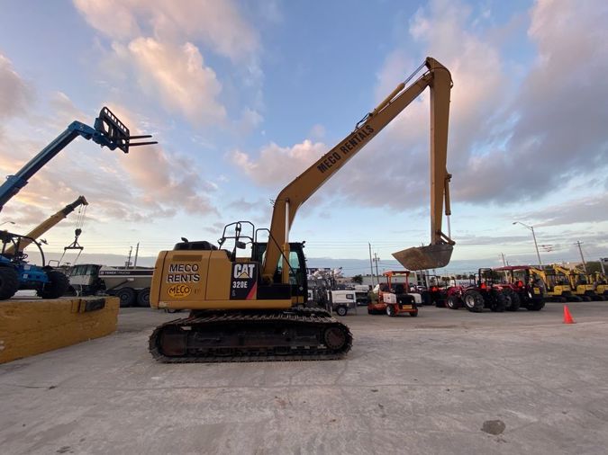 2012 CATERPILLAR 320E