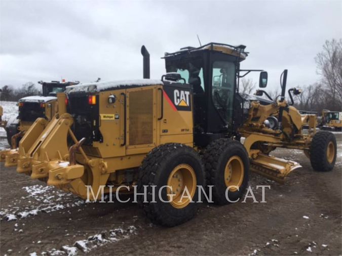 2010 CATERPILLAR 140M