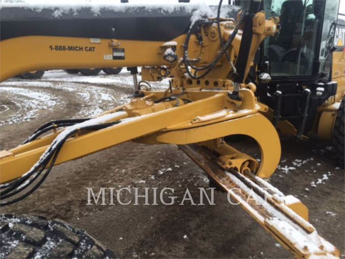 2010 CATERPILLAR 140M