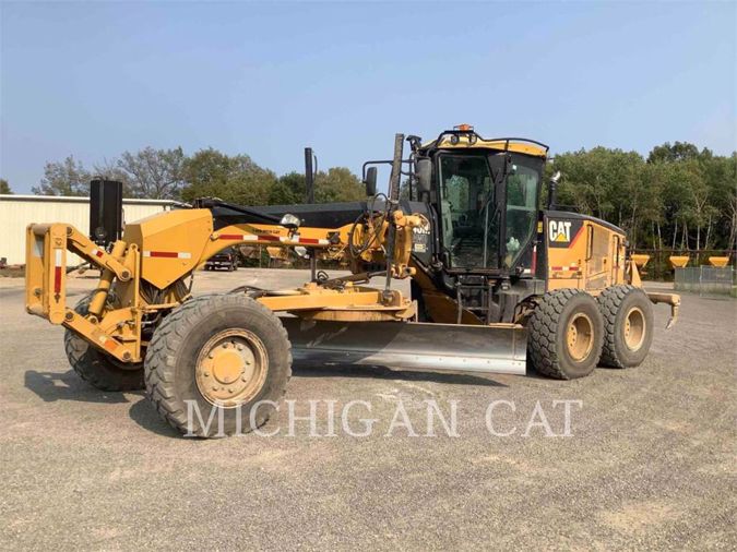 2010 CATERPILLAR 140M