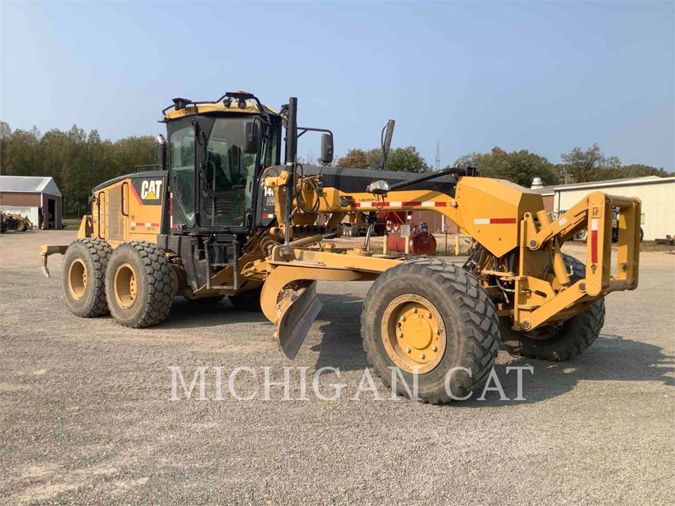 2010 CATERPILLAR 140M