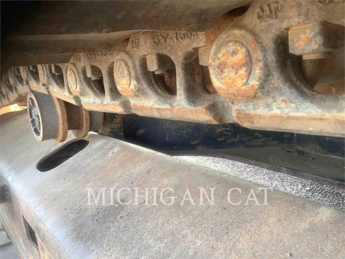 2015 CATERPILLAR 329