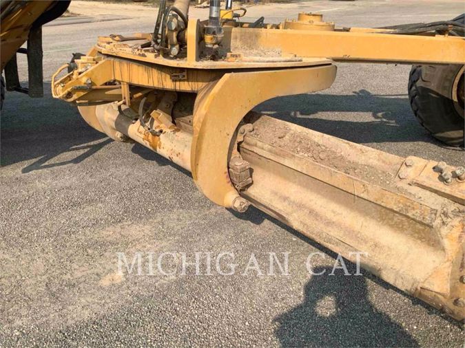 2010 CATERPILLAR 140M