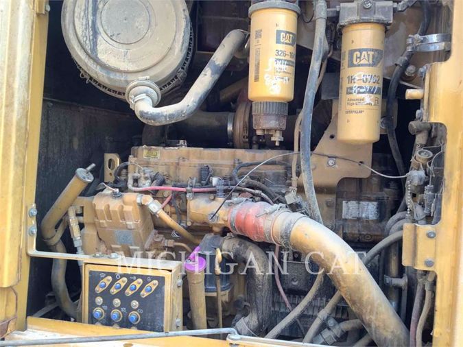 2010 CATERPILLAR 140M
