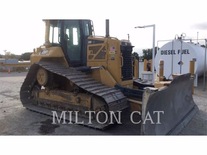2015 CATERPILLAR D6N