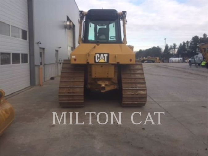 2015 CATERPILLAR D6N