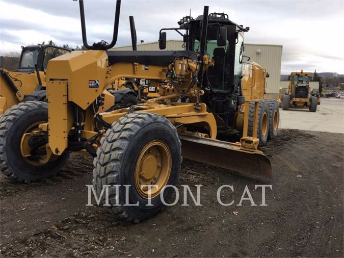 2015 CATERPILLAR 140M
