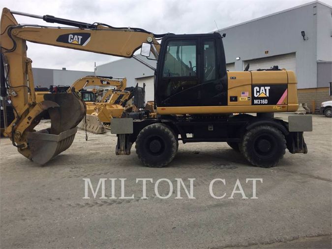 2011 CATERPILLAR M316