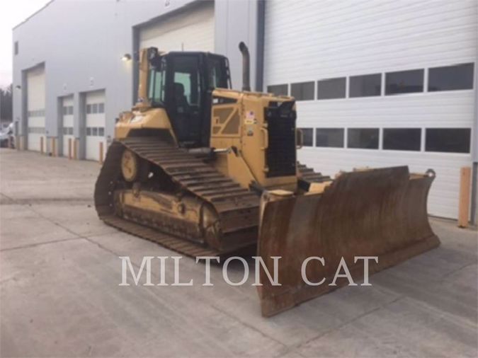 2015 CATERPILLAR D6N