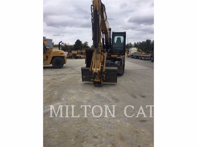2011 CATERPILLAR M316