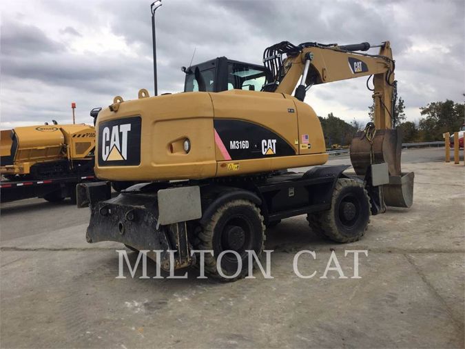 2011 CATERPILLAR M316