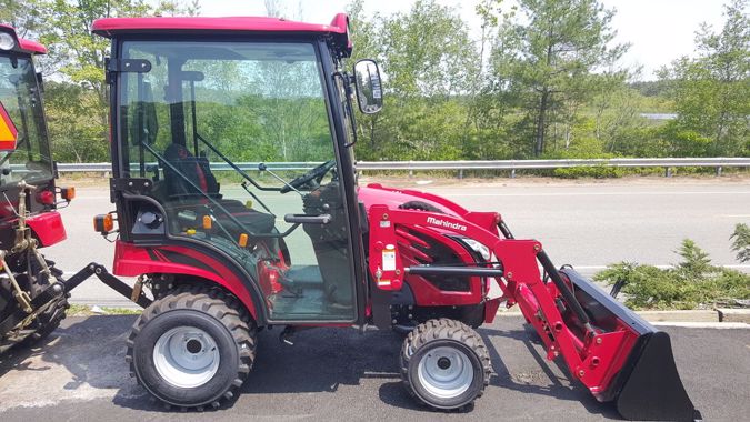 2020 MAHINDRA EMAX 20