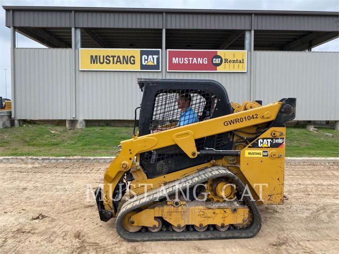 2016 CATERPILLAR 249