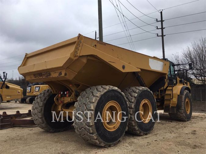 2018 CATERPILLAR 745