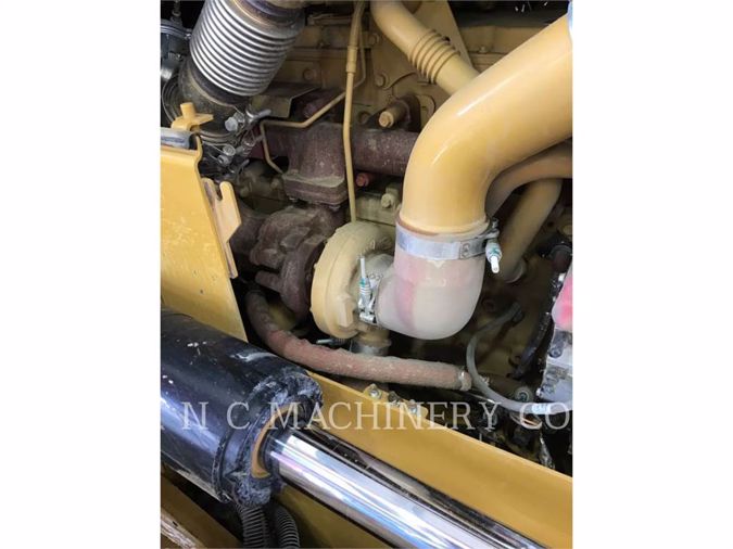 2019 CATERPILLAR D6N