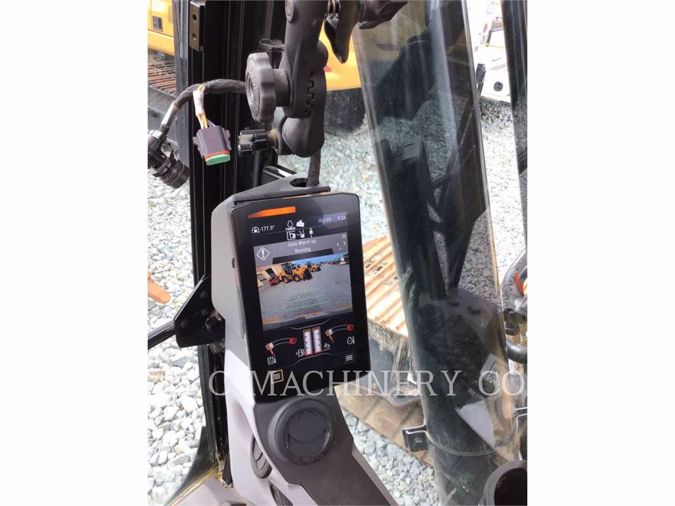 2018 CATERPILLAR 323