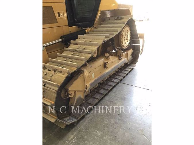 2019 CATERPILLAR D6N