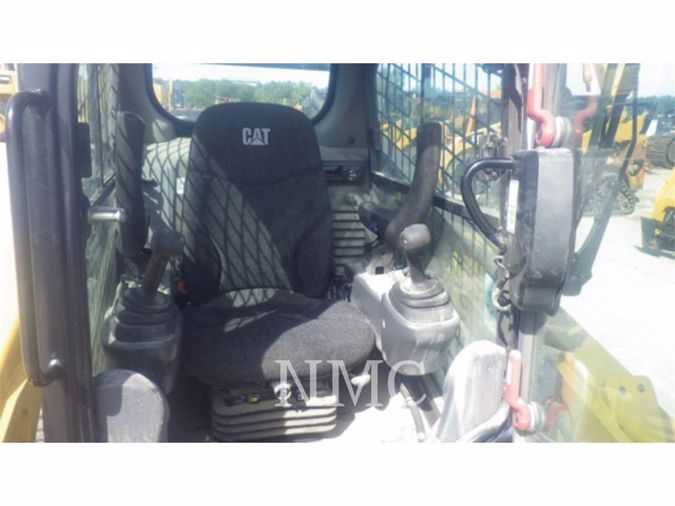 2018 CATERPILLAR 257