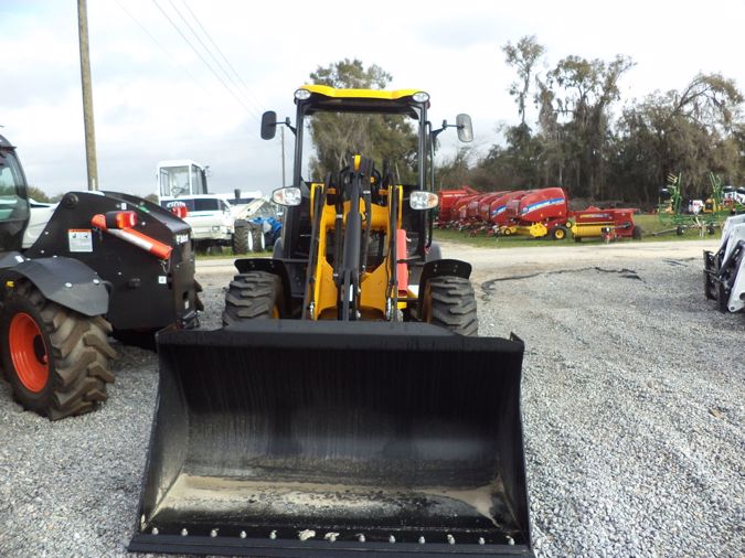 2018 JCB 407