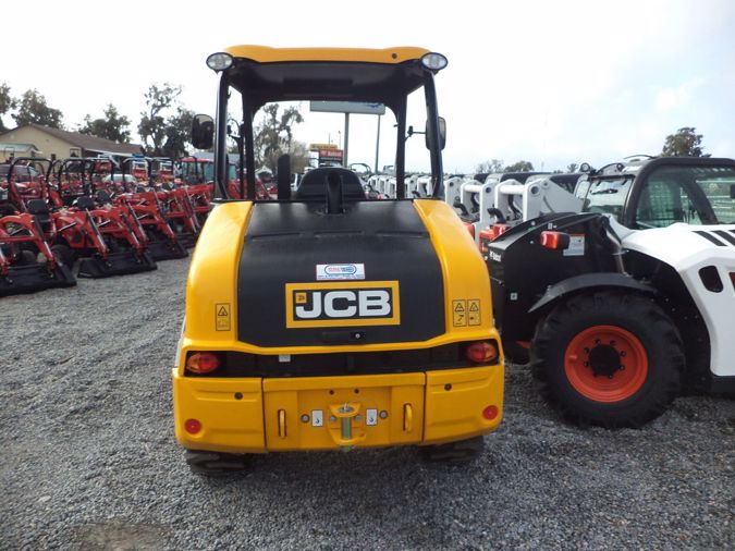 2018 JCB 407