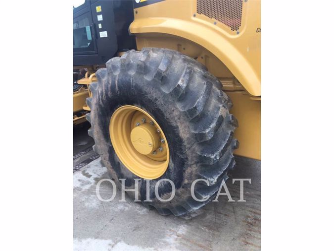 2015 CATERPILLAR CP56