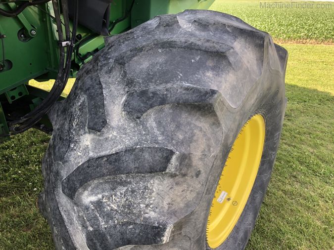 2013 JOHN DEERE S670