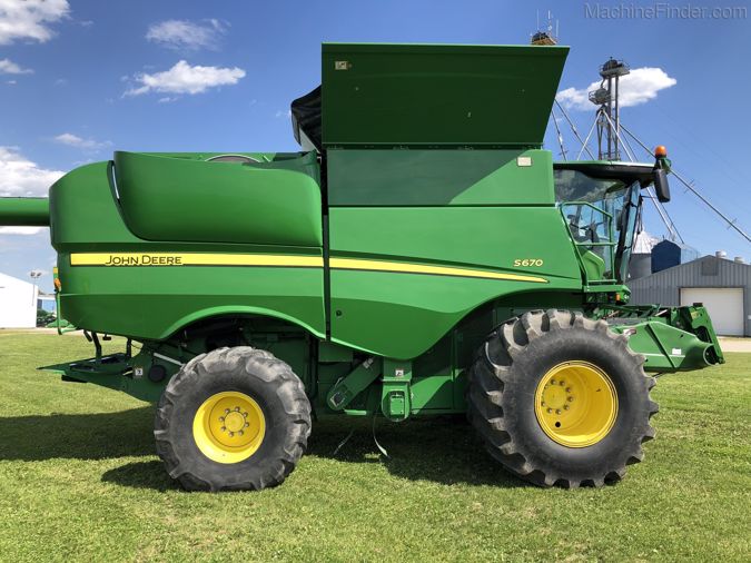 2013 JOHN DEERE S670