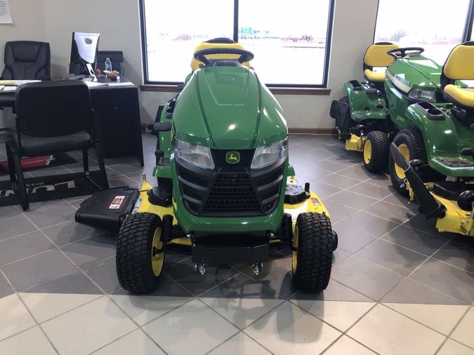 2020 JOHN DEERE X390