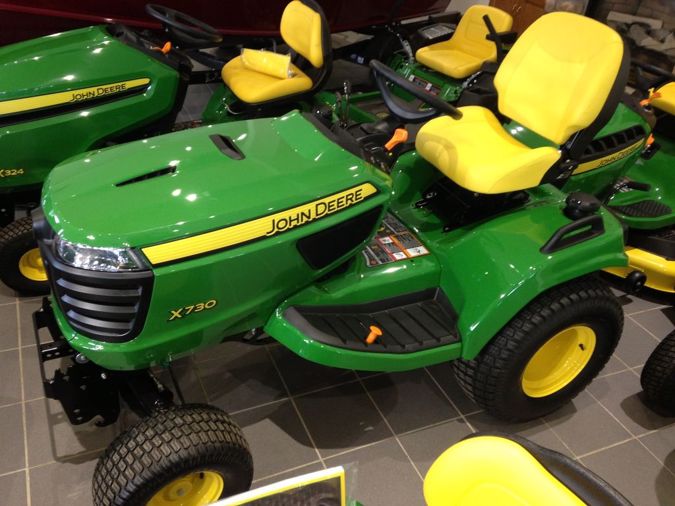 2020 JOHN DEERE X730