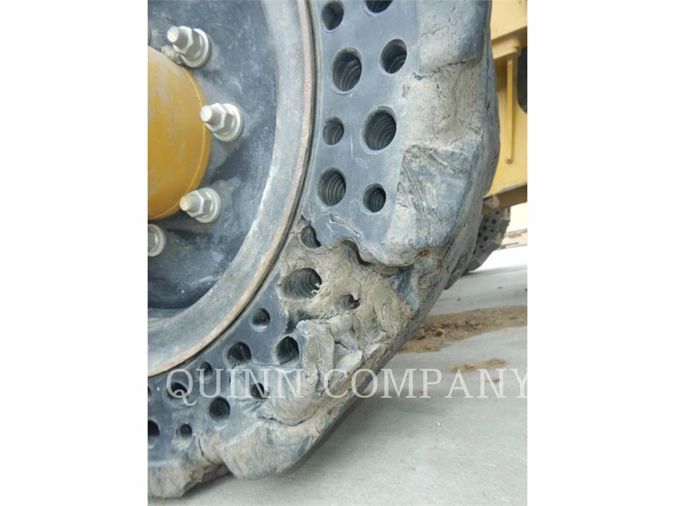2015 CATERPILLAR 450