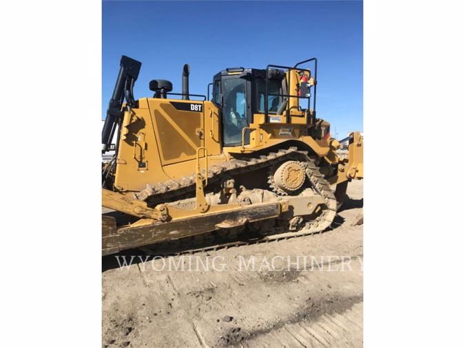 2017 CATERPILLAR D8T