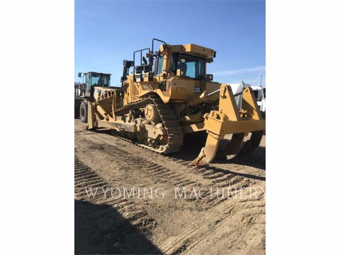 2017 CATERPILLAR D8T
