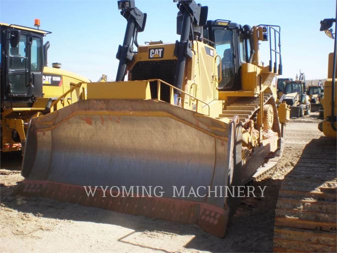 2018 CATERPILLAR D8T