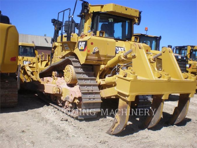 2018 CATERPILLAR D8T