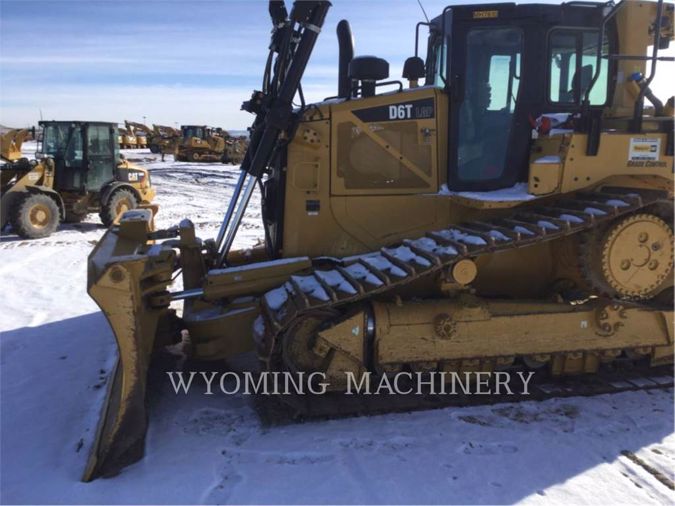 2018 CATERPILLAR D6T