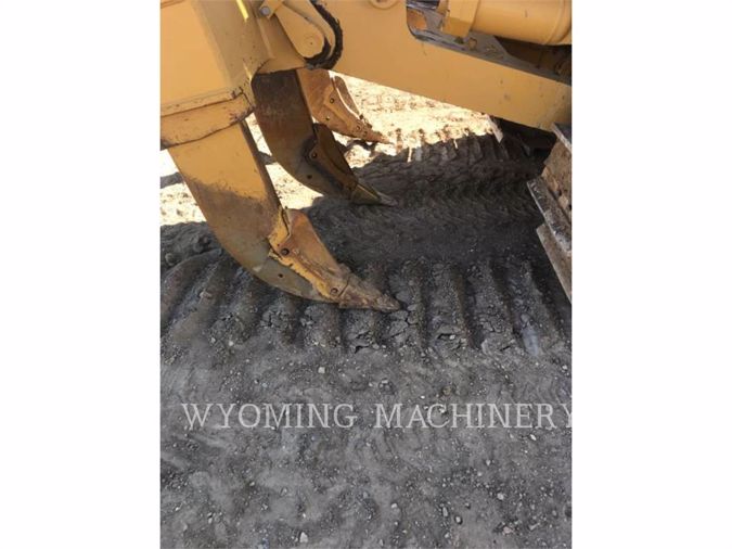 2017 CATERPILLAR D8T