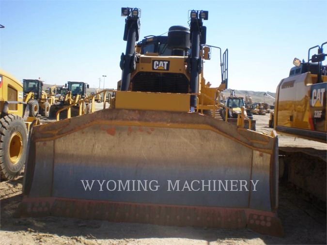 2018 CATERPILLAR D8T